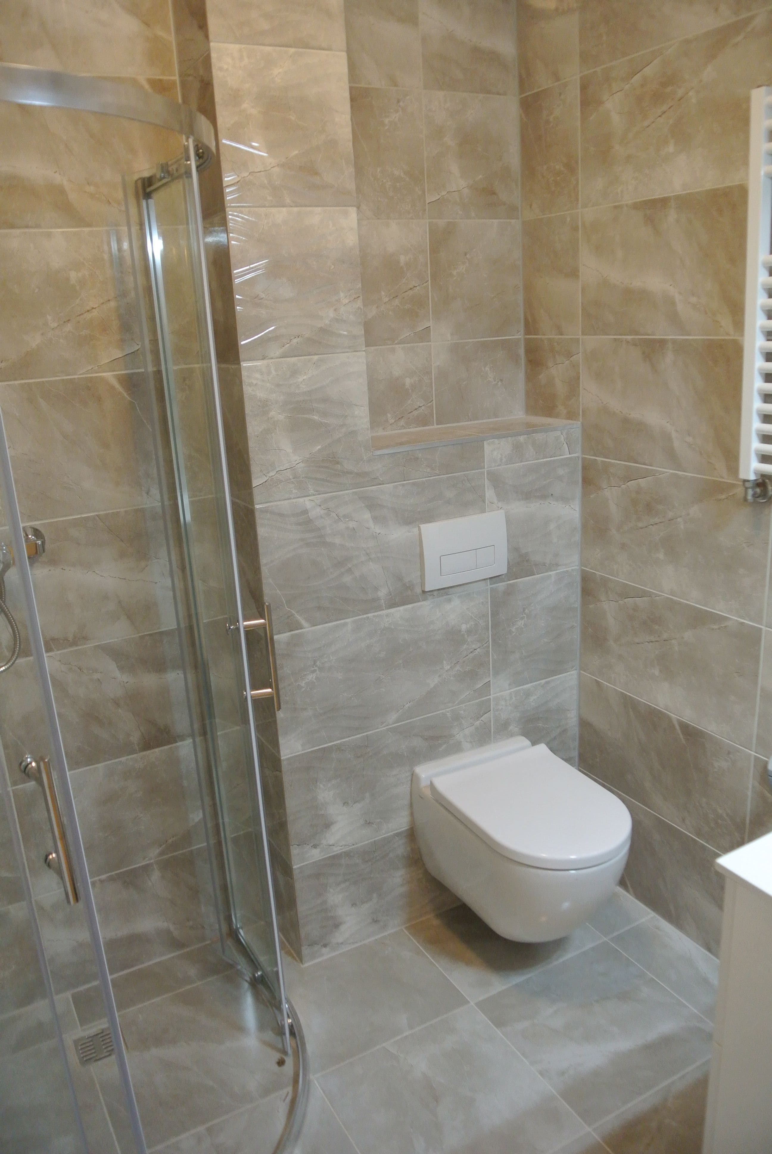 Room 1 — Guesthouse rooms, Groß-Buchholz, Hannover — 3